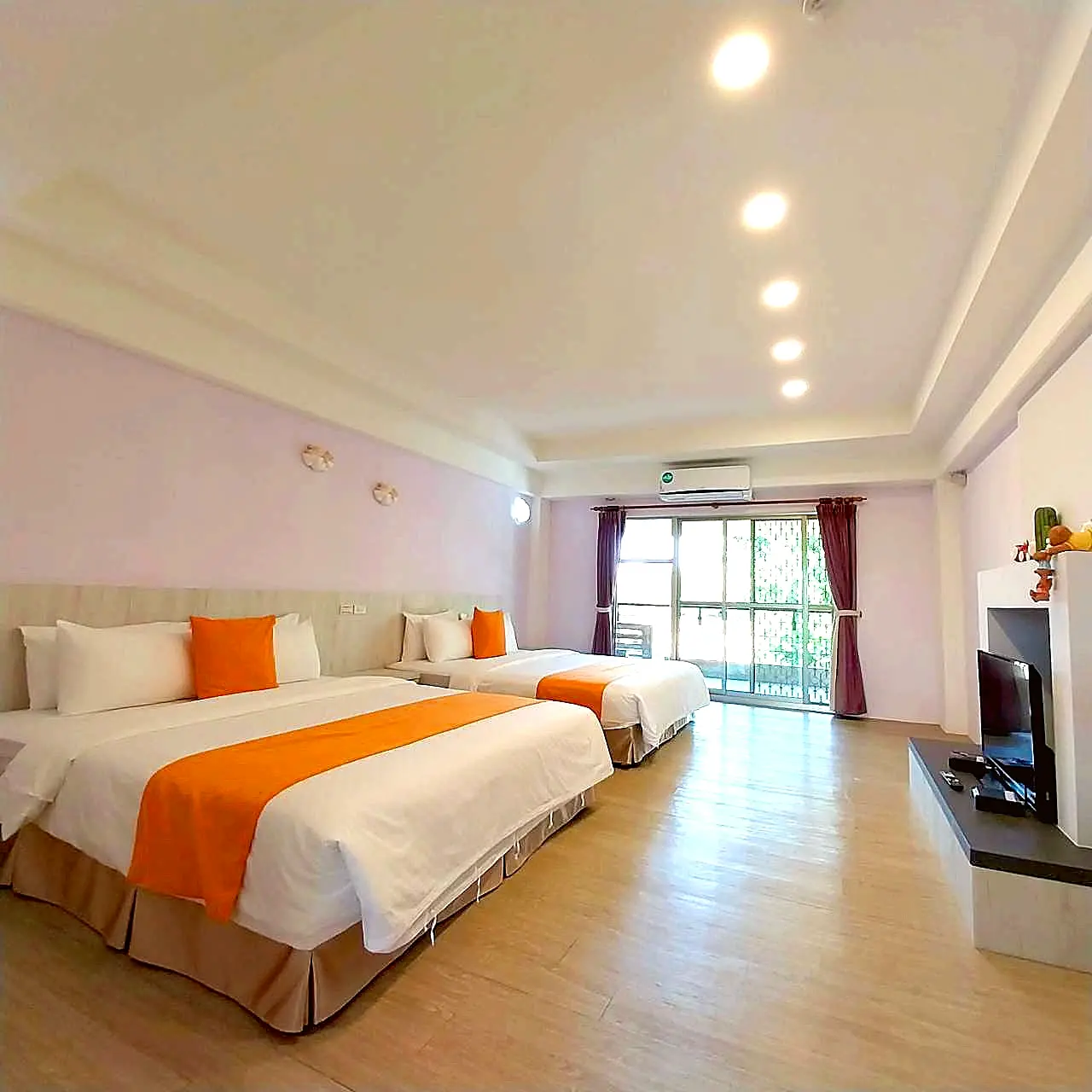 Room 202 — Quad (Pink Wall)